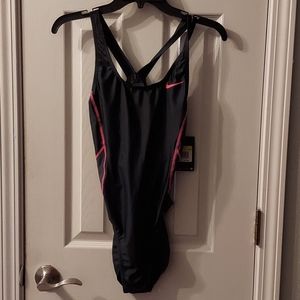 Med Nike Triathlon Swim Suit NWT